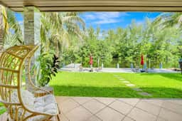 10 min to FTL airport - 4bed/3bath - water view
