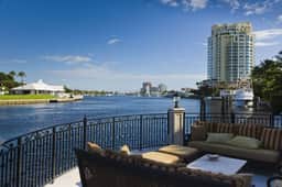 Beachfront Studio, Balcony with Ocean View