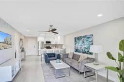 2BR Beach condo - Steps to beach