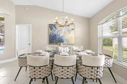 Naples Escape w/ pool 4br
