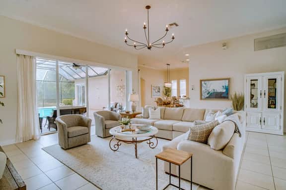 Sun-kissed Naples Paradise