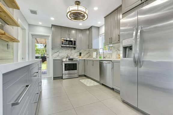 Ft. Lauderdale Getaway w/ Hot Tub!